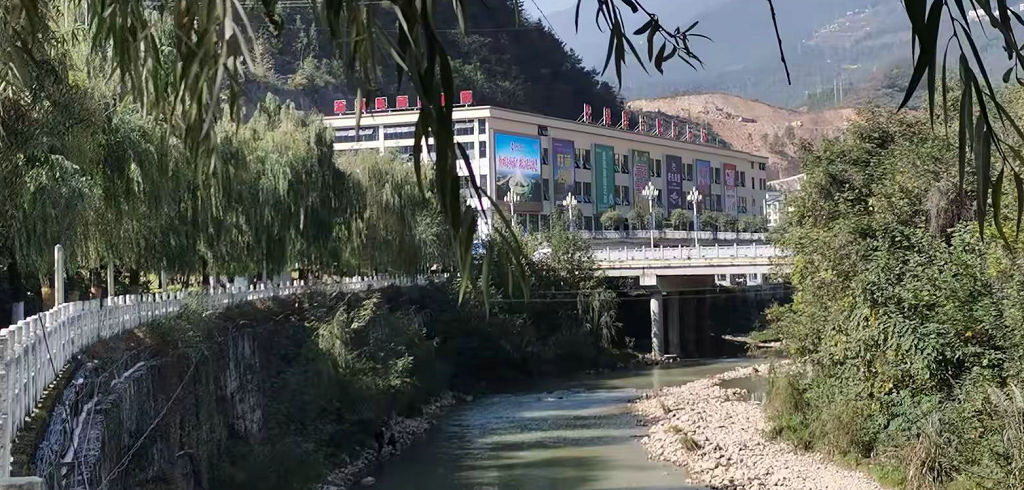 ��Ϫ��ǰ����