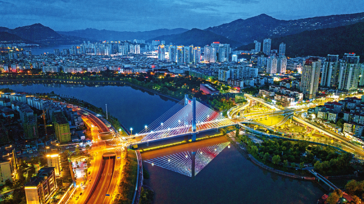 ���������ݴ���