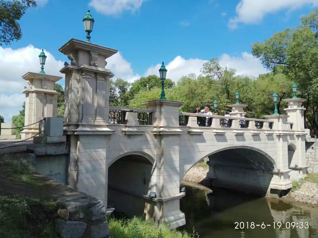 龙沙区龙沙公园前进桥