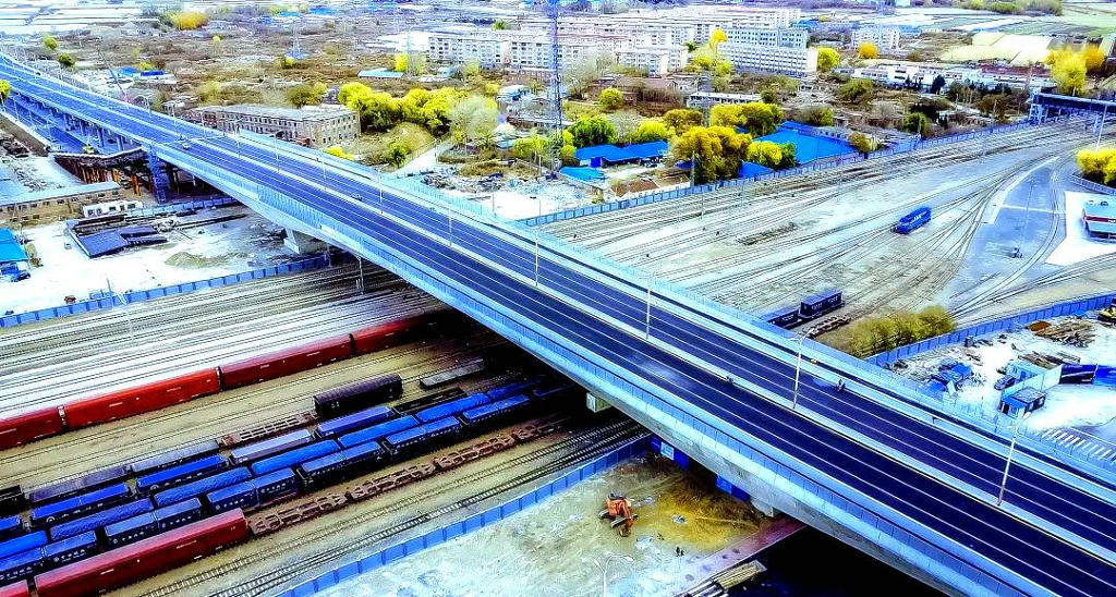 齐齐哈尔市民航桥