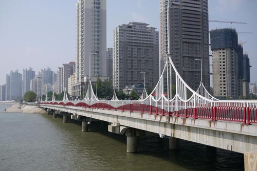 丹东市珍珠桥