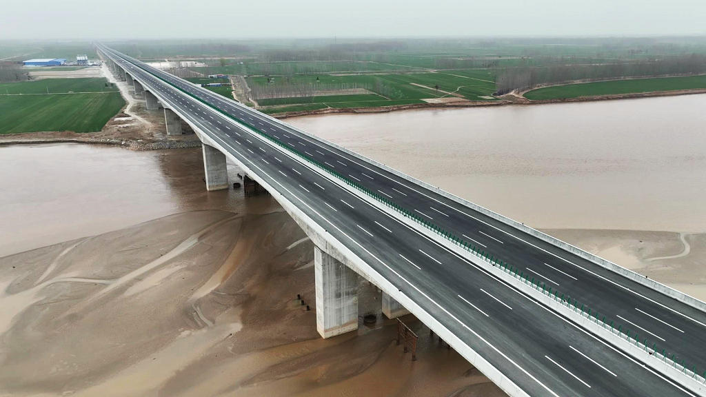 ����ذ׈�������׈��ƺӹ�·����