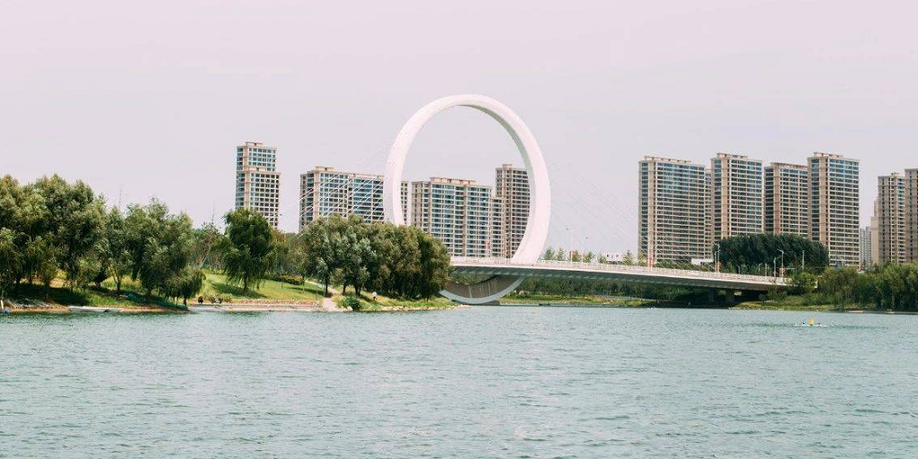 �ܳ�������·�糱����