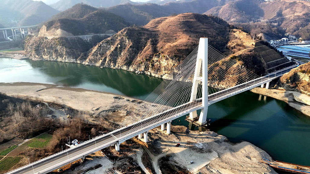 ʮ������ӿں�����·����