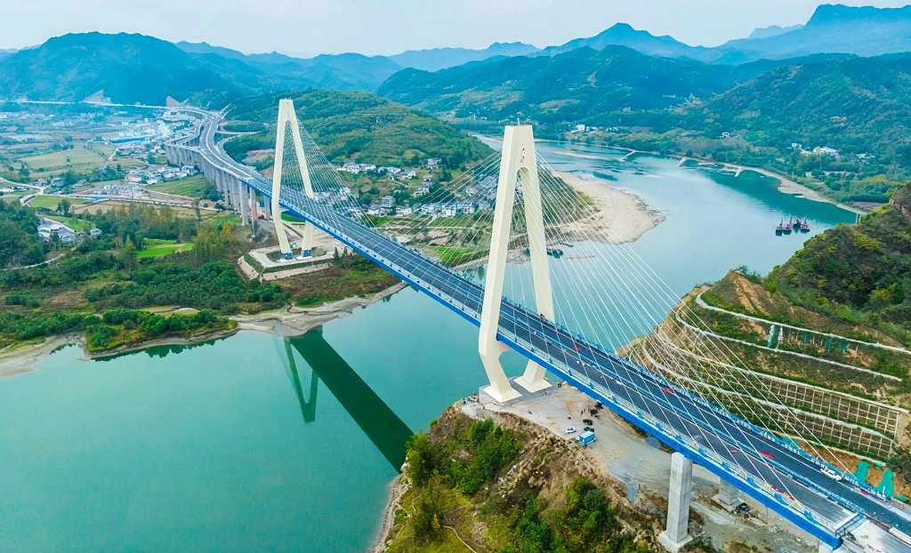 ʮ������Ϧ����