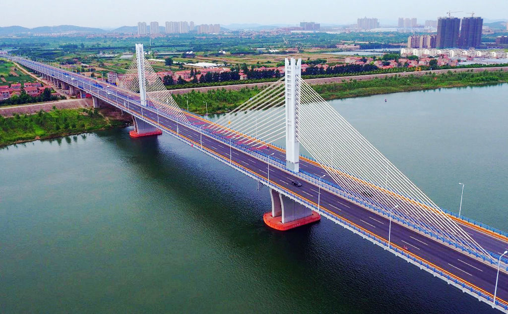 �人���з��������