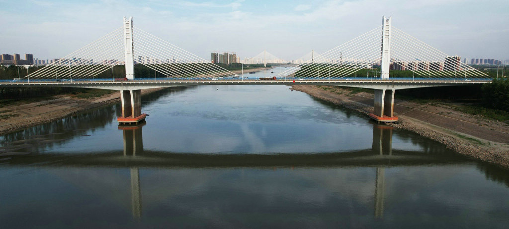 �人���з��������