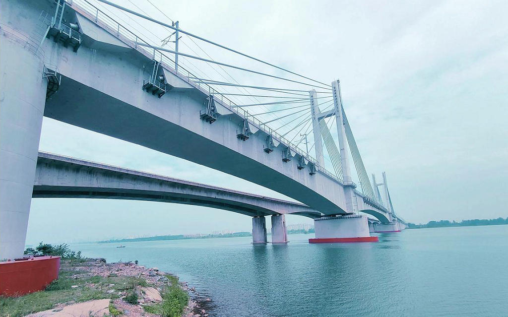 �����к����ش���