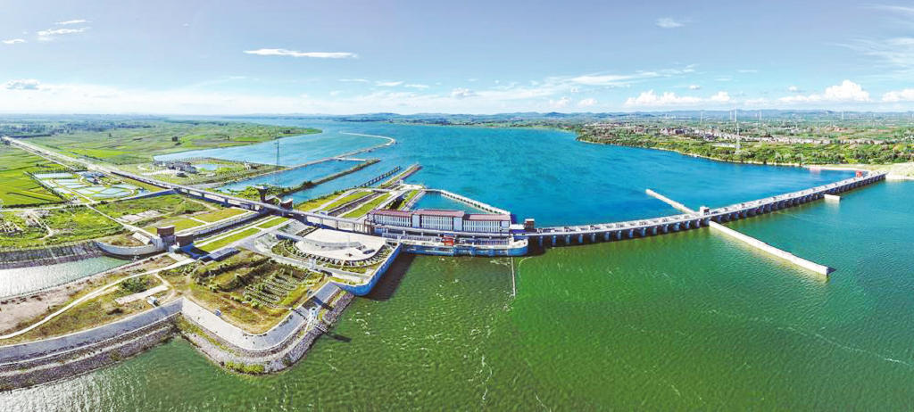 �������˳��к����ſں�����Ŧ���̰��Ϲ�·��