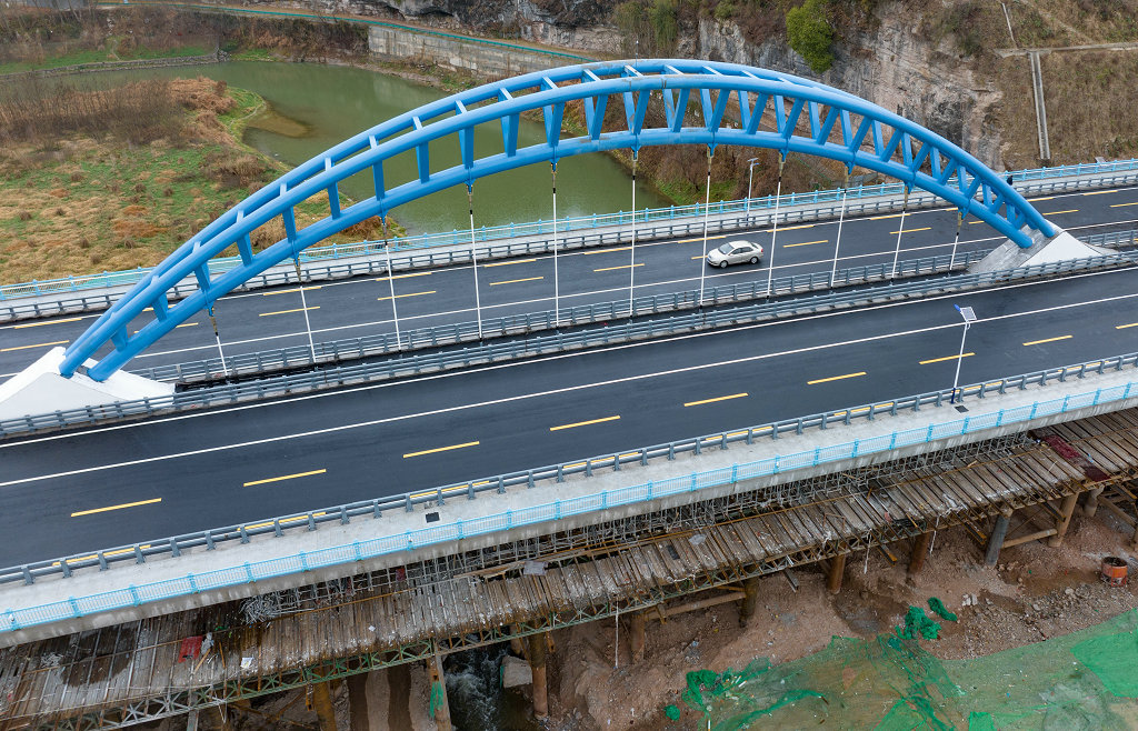 点军区江南大道卷桥河大桥