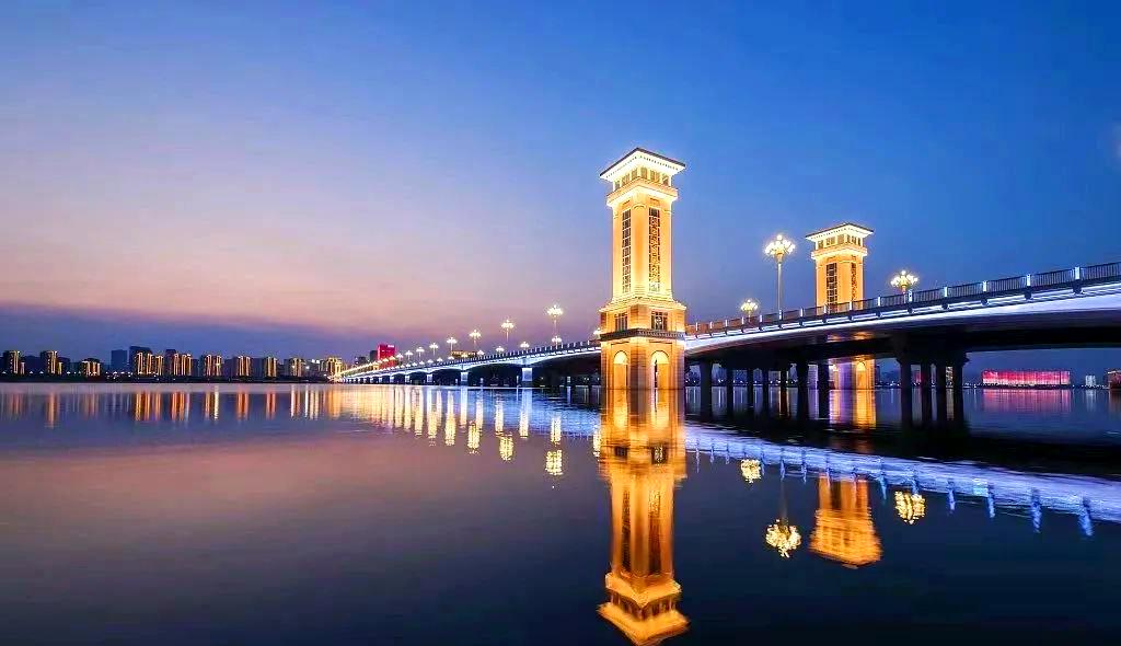 �����б���·�ʺӴ���