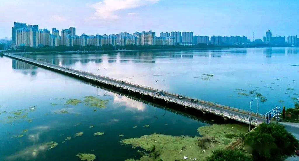 ��������ˮ���ʳǽֵ���Ԫ����