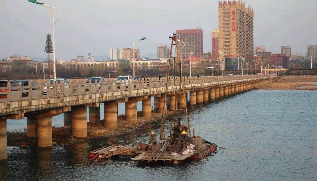 ��������ˮ���ʳǽֵ���Ԫ����