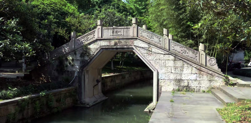 ������԰��