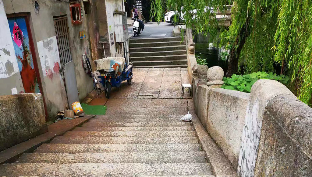 Խ������˫��