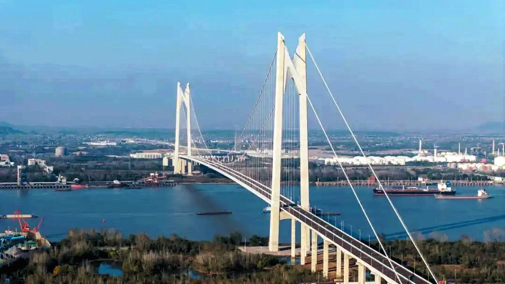 �Ͼ��������׳�������