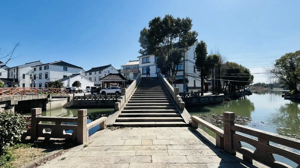 ��ɽ�аͳ��������