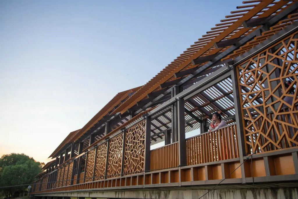 �����д�Ϫ��ʪ�ع�԰��Ϫ������