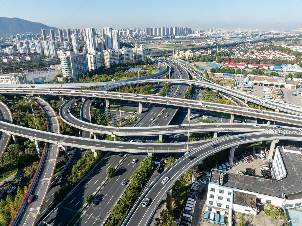 �����з�������