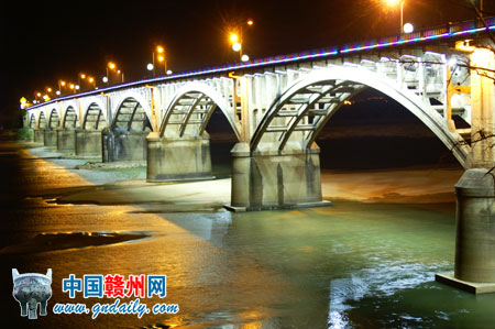 赣州市东河大桥