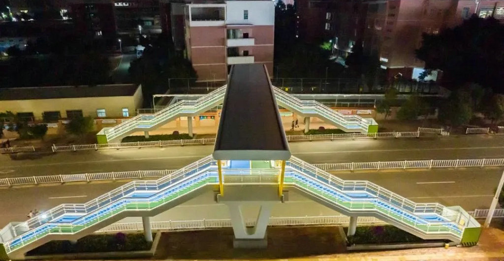 �������ǹ���С��������