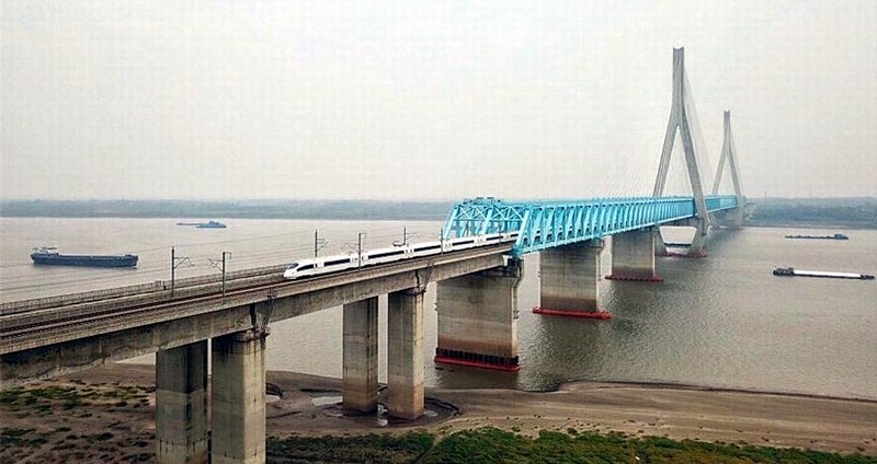 安徽省安庆长江铁路大桥