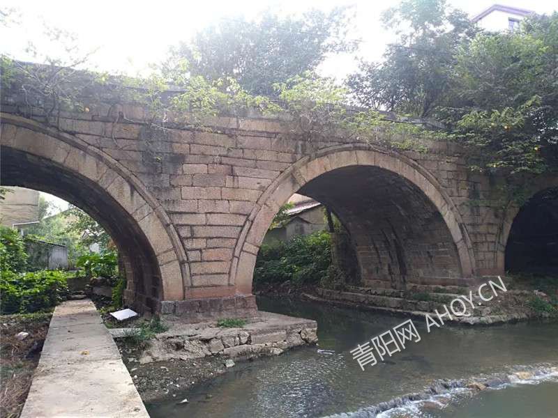 青阳县蓉城镇双河桥
