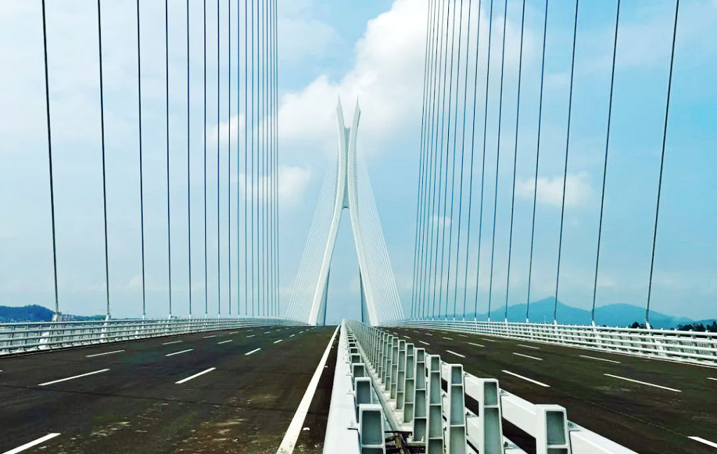 ��ɽ�и��������ش���