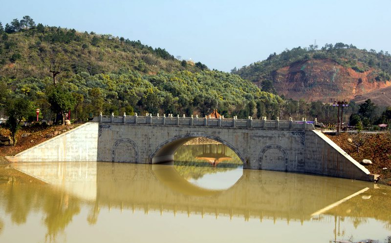 兴宁市永和镇熙和湾客乡文化旅游产业园状元桥