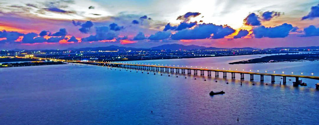 �麣���麣����