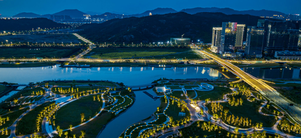 �����������򸣸���