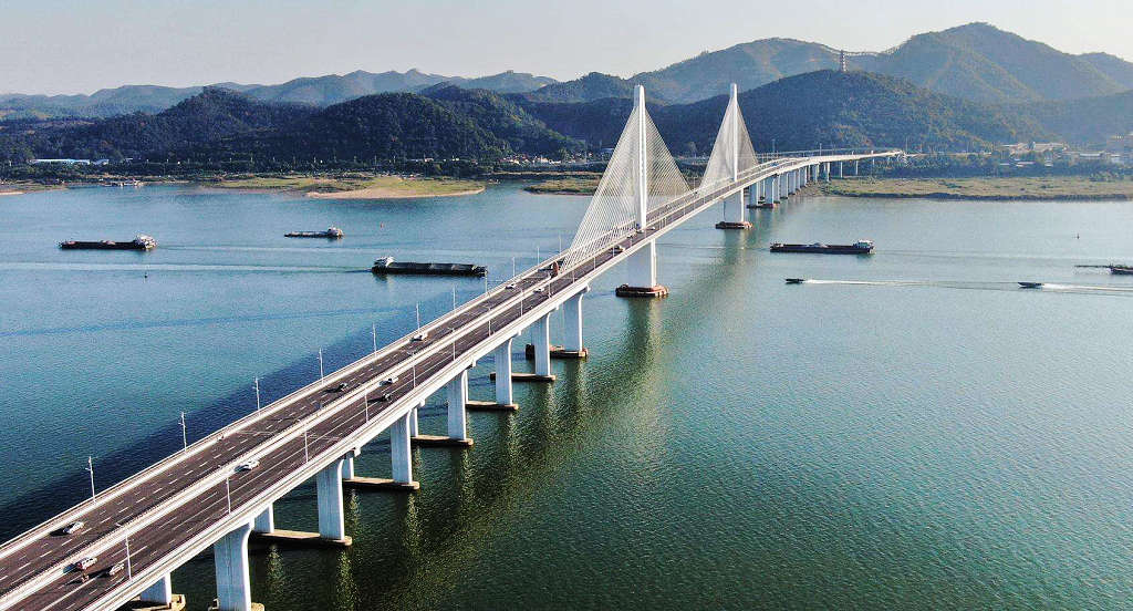 �����������Ľ�����