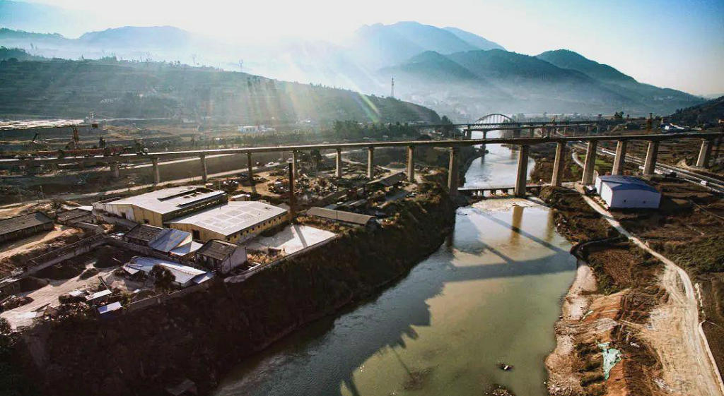 ��������������������˫���ش���