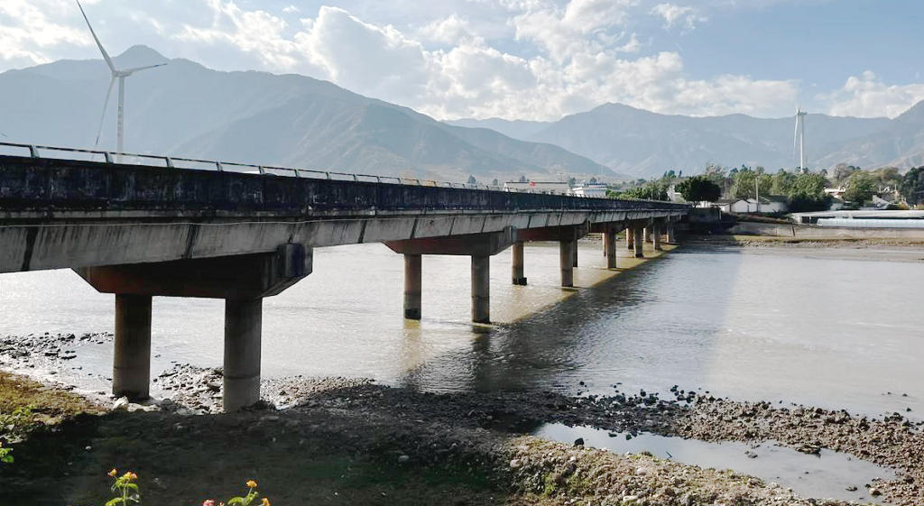 �����а������ߴ���