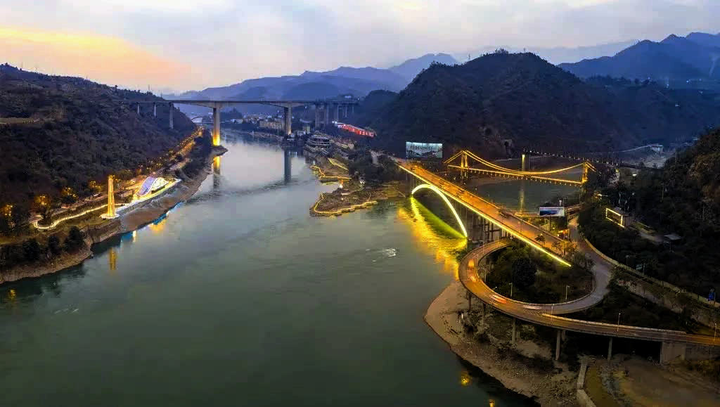 ��֦��������ɽ��ɳ���ش���