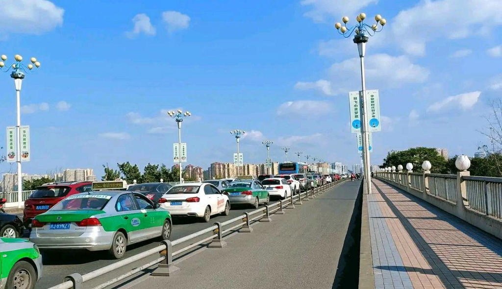 ������ͨ�´��š�