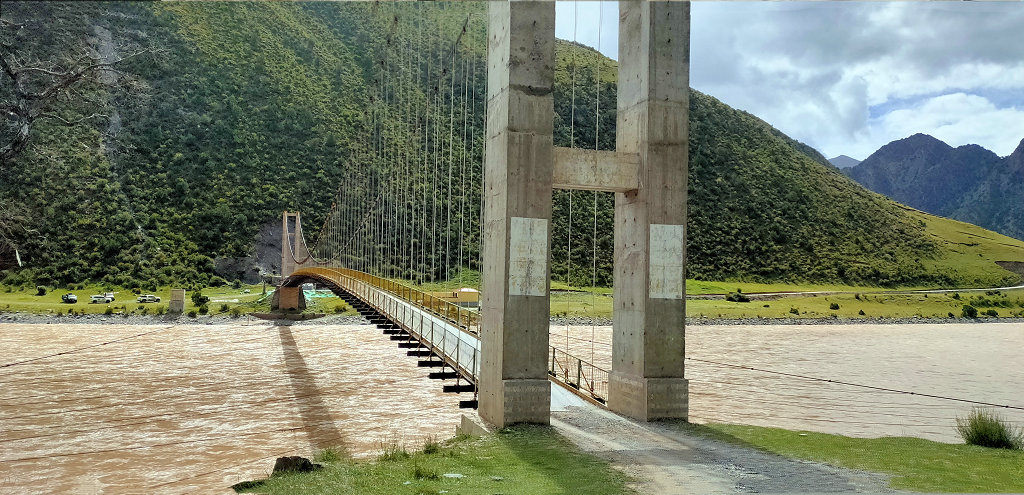 �������ζ�������ͨ�����