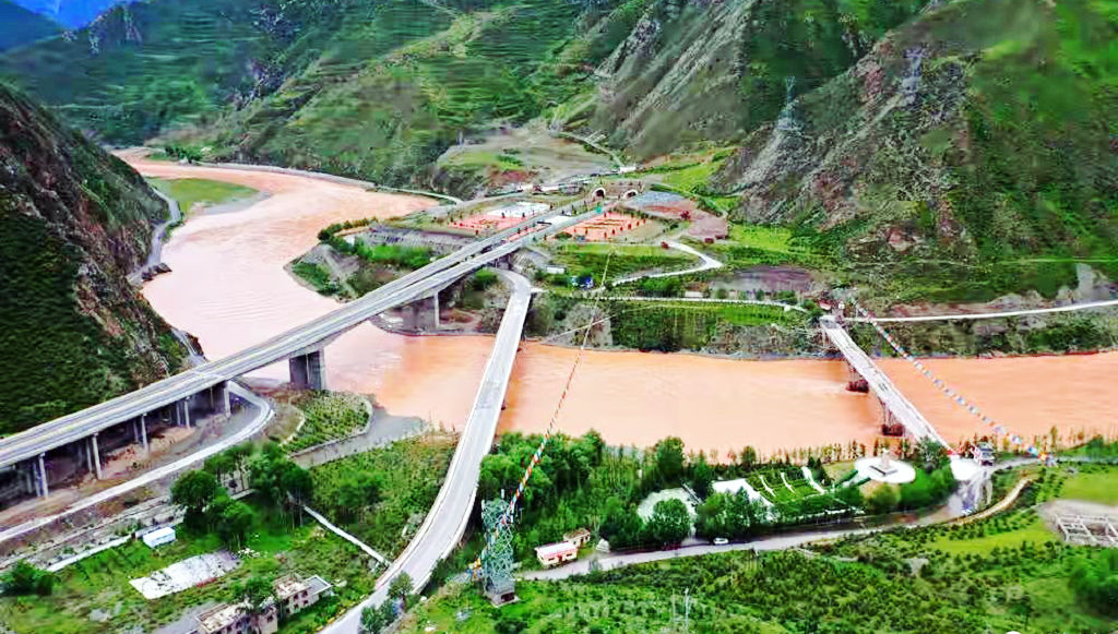 ������ͨ��Ӵ���