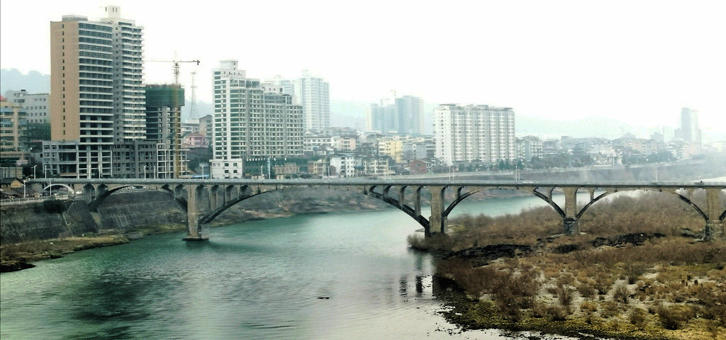 ʯȪ�غ�������