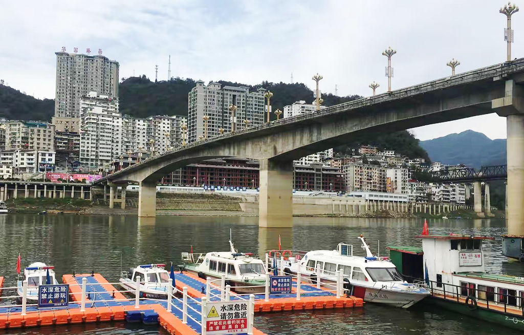 �����������������ۺ�������