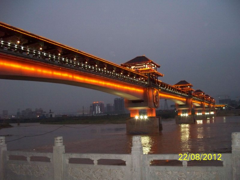 宝鸡市石鼓文化廊桥