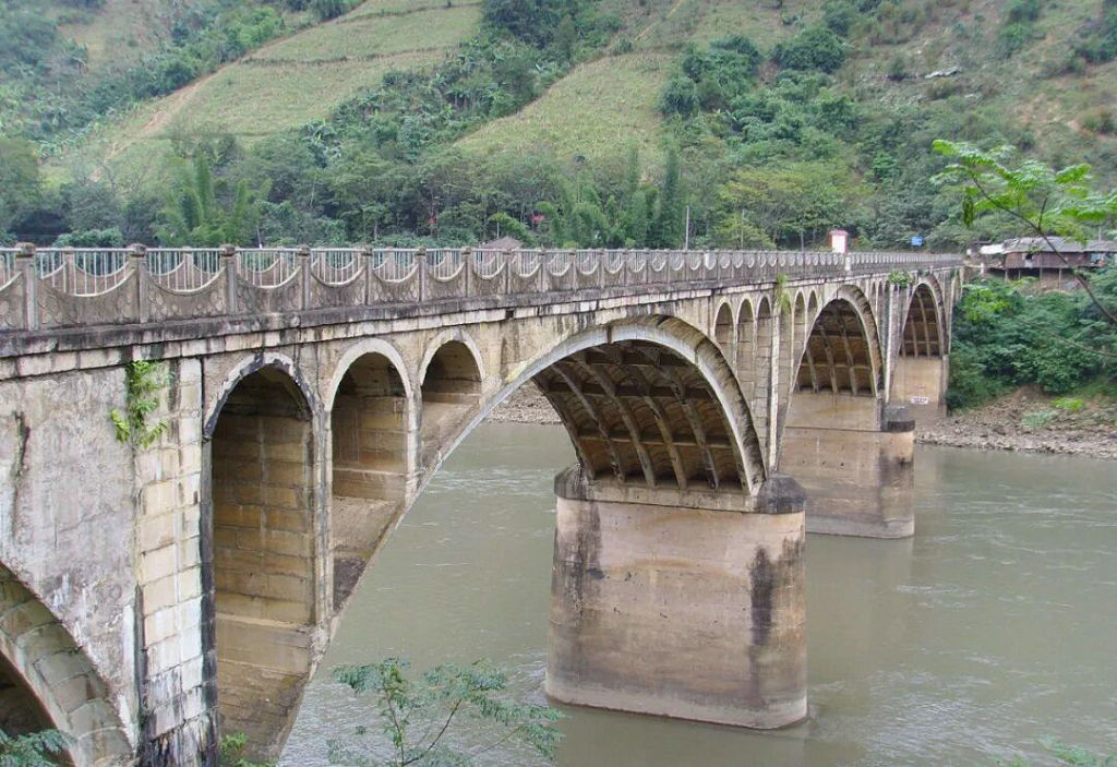 ǭ�������Ҽܴ���