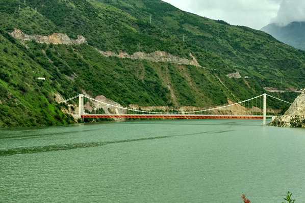 ŭ������ƺ��ʯ����ʯ�Ǵ���