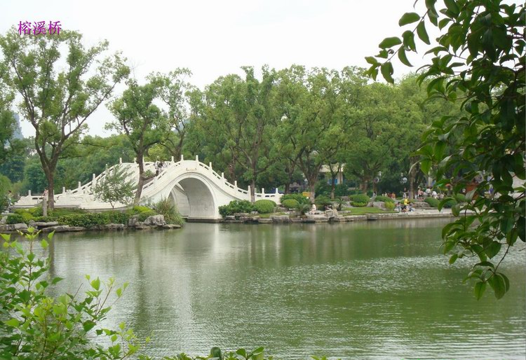 桂林市古榕双桥