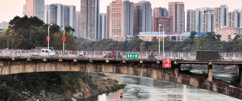 ��������������