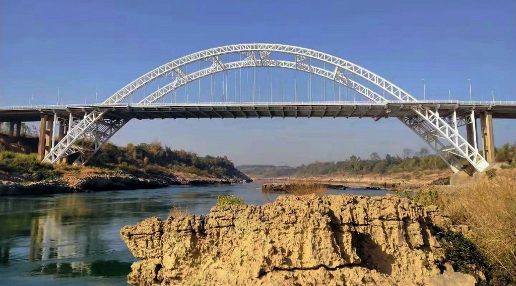 ��������������