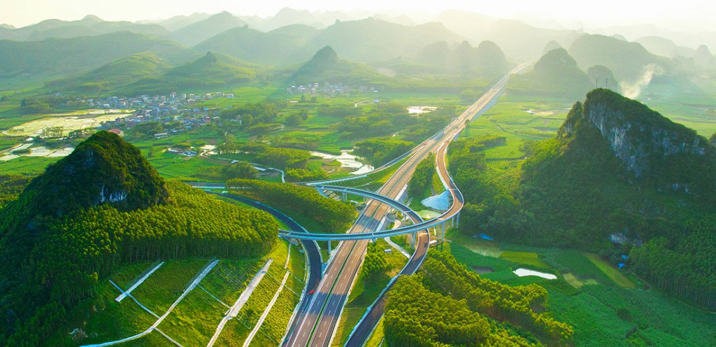 �˱���������������Ŧ