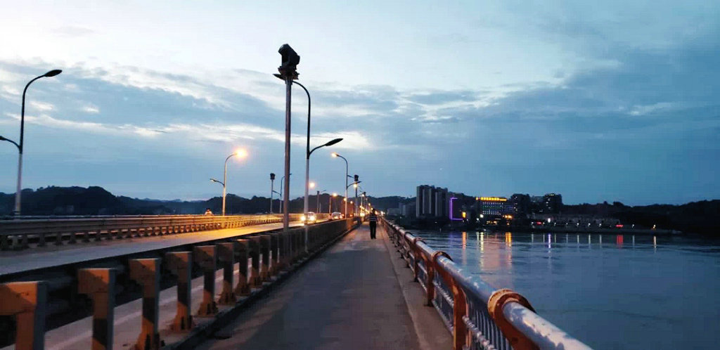 ���������������ش���