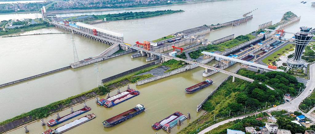 �����г���ˮ����Ŧ���Ͻ�ͨ��