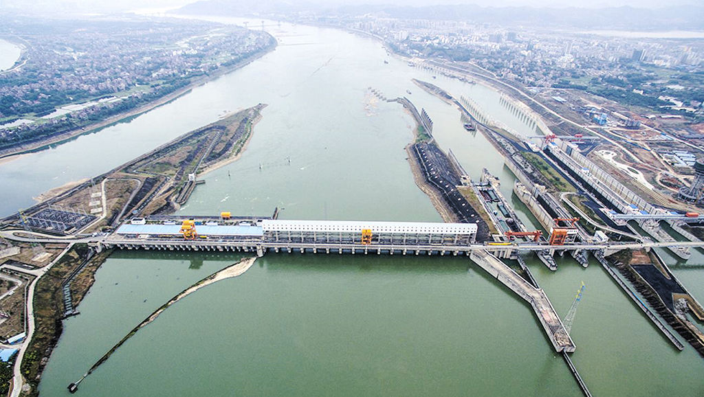 �����г���ˮ����Ŧ���Ͻ�ͨ��